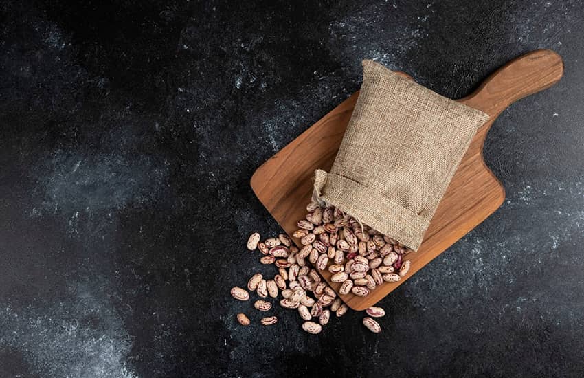 روش نگهداری حبوبات، چرا حبوبات حشره میزند؟
